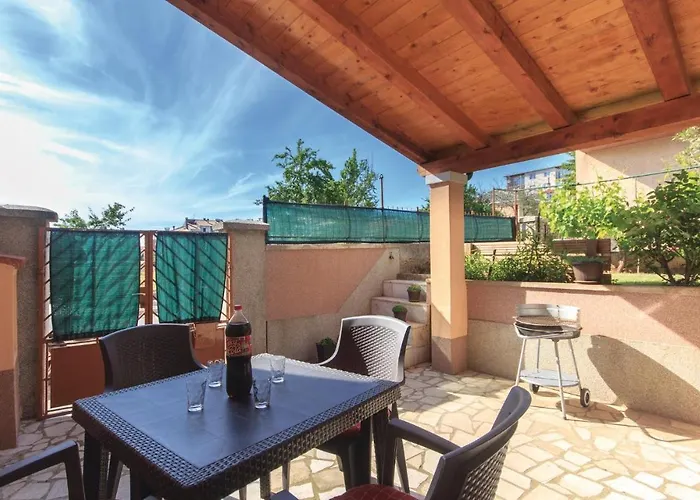 Ferienhaus Gorgeous Home In Pula With Wifi *